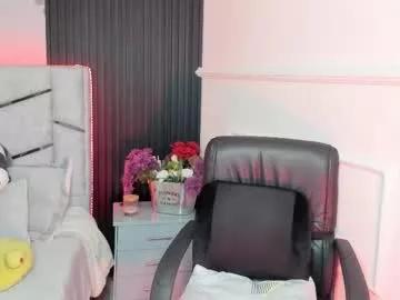 Freechat daniphoenixx on Chaturbate