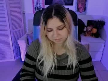 Discover slutty performer Diaangell diaangell from Chaturbate