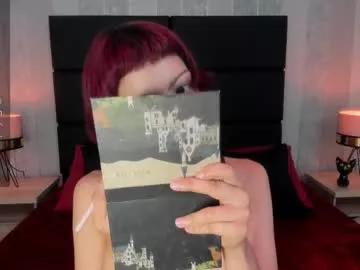 Freechat dolyconor on Chaturbate