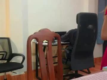 ellcrys on Chaturbate