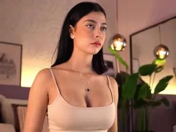 Freechat ellediane on Chaturbate