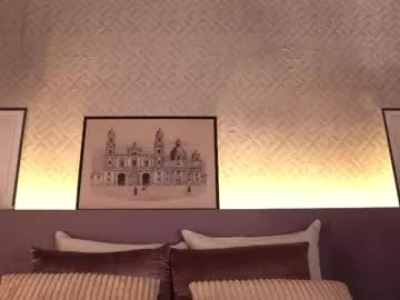 Freechat ellediane on Chaturbate