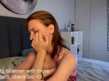 Sexy Ellie_hollow wants you to fuck her body now ellie_hollow from Chaturbate