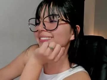 emily_carter19 on Chaturbate 