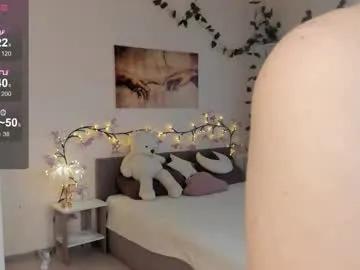 Freechat emily_relishh on Chaturbate