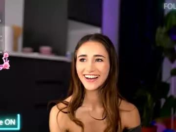 Freechat emilyraymont on Chaturbate