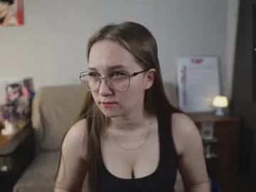 emmatiny from Chaturbate