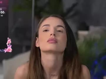 Freechat esmeainsley on Chaturbate