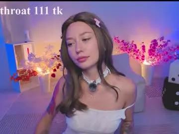 Discover sweet camslut Feelbetterwithme feelbetterwithme from Chaturbate