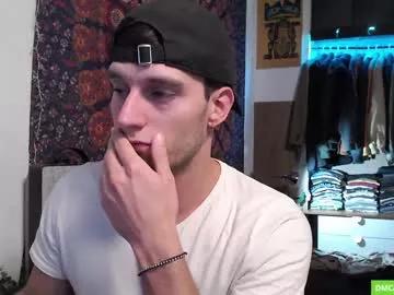 Freechat folleti7 on Chaturbate