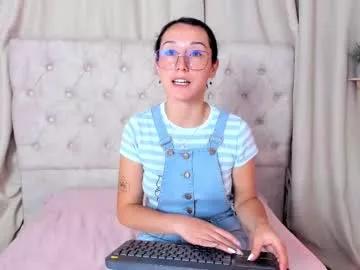 Away ginevra_esposito on Chaturbate