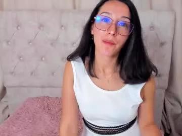 Away ginevra_esposito on Chaturbate