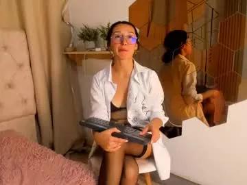 Away ginevra_esposito on Chaturbate