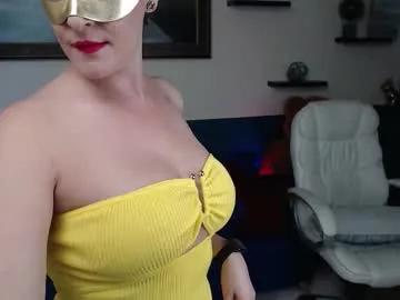 Freechat hebelongs2her on Chaturbate