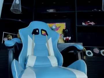 Freechat heellboy_ on Chaturbate