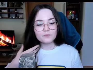 Freechat hell_hotline on Chaturbate