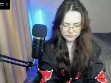 Freechat hell_hotline on Chaturbate