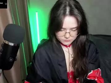 Freechat hell_hotline on Chaturbate