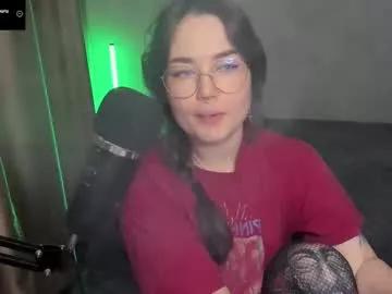 Freechat hell_hotline on Chaturbate