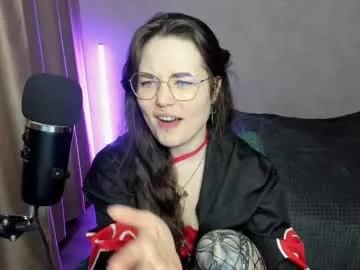 Freechat hell_hotline on Chaturbate