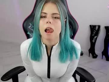 Freechat hellokittyalice on Chaturbate