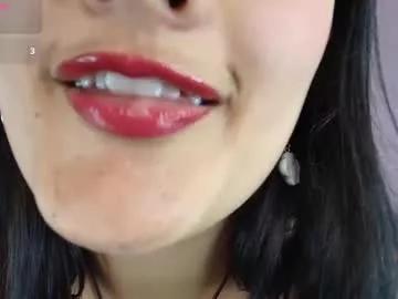 Freechat hinata_21_ on Chaturbate