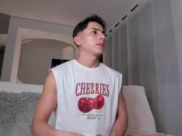 Freechat hotay_ on Chaturbate