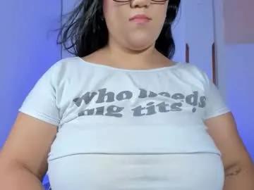 Try Iris_torrez, she wants to masturbate for you iris_torrez from Chaturbate