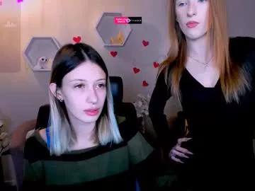 isa_luxury on Chaturbate 