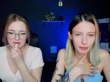 isa_luxury on Chaturbate 