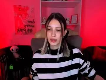 isa_luxury on Chaturbate 
