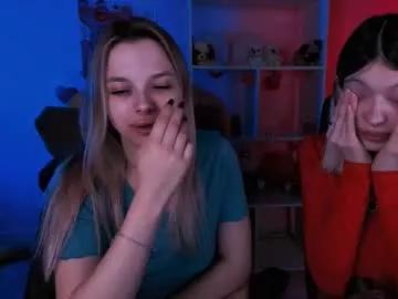 isa_luxury on Chaturbate 