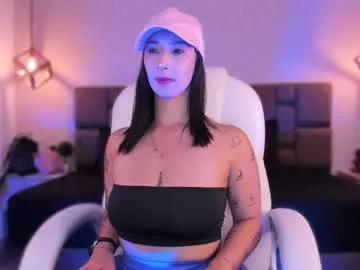 Freechat isabella_santamaria on Chaturbate