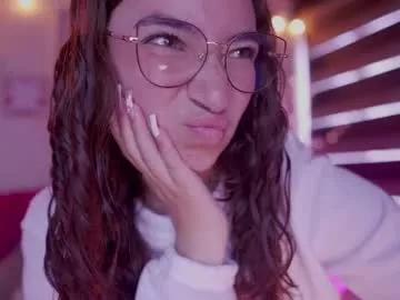 Freechat issa_monterrey on Chaturbate