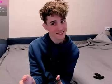 Freechat james_mil on Chaturbate