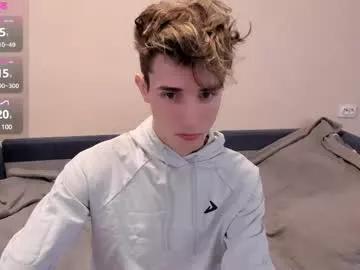 Freechat james_mil on Chaturbate