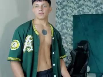Freechat jamesgolden_ on Chaturbate