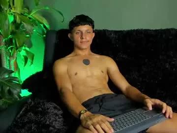Freechat jamesgolden_ on Chaturbate