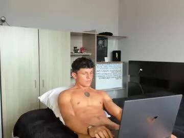 Freechat jamesgolden_ on Chaturbate