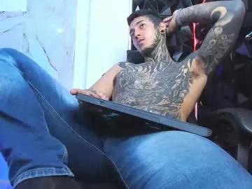 Freechat jaxxxonherd on Chaturbate