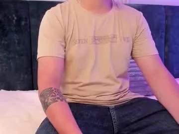 Freechat kataleyandliam on Chaturbate