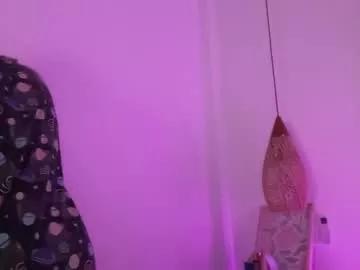 Freechat keirasworld on Chaturbate