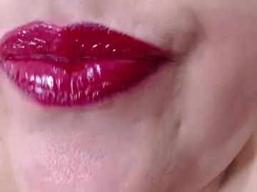 Freechat kerly_doll on Chaturbate