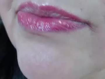 Freechat kerly_doll on Chaturbate