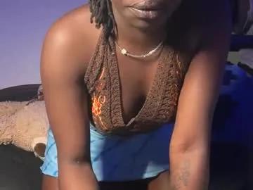 Freechat kinkycoupleinteracial on Chaturbate