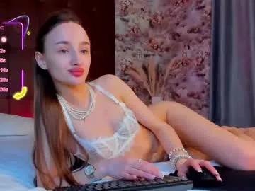 laralourance on Chaturbate 