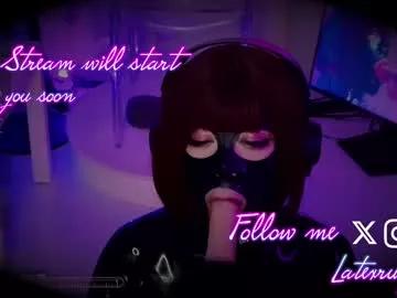 Freechat latexrubydoll on Chaturbate
