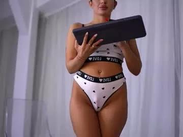 Freechat latinaloco on Chaturbate