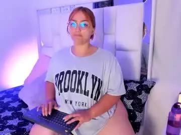 Freechat leahbarker on Chaturbate