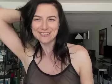 Freechat levity_opossum on Chaturbate